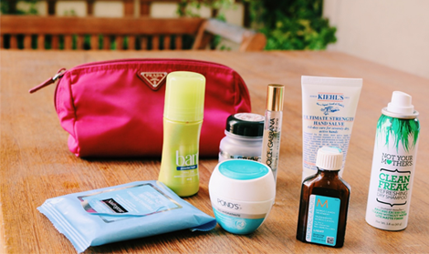 Arrumar a nécessaire para viagens pode ser bem simples