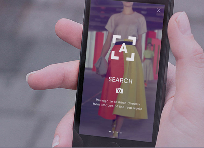 Descubra onde comprar uma roupa que encontrou com alguém na rua!