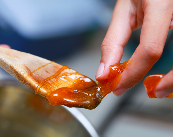 Depilação caseira com açúcar