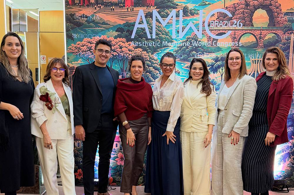 Dra. Cintia Cunha, CEO da Audatti, compartilha experiência em gestão de clínicas no AMWC Brazil 2026