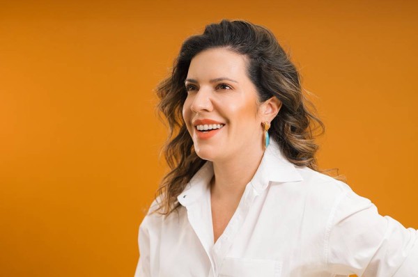 Dra. Cintia Cunha, CEO da Audatti, participa de evento na Alemanha sobre longevidade cutânea